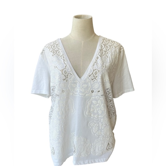 Beautiful V-Neck Top Blouse - Picture 1 of 7